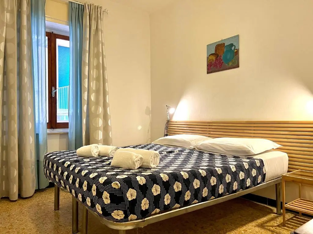 Monterosso apartment old city