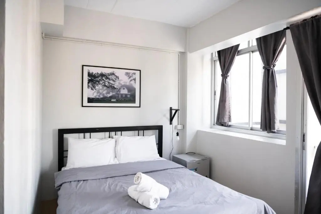Standard Double room with balcony (full double bed)
