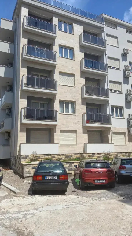 Solaris Apartments and Rooms