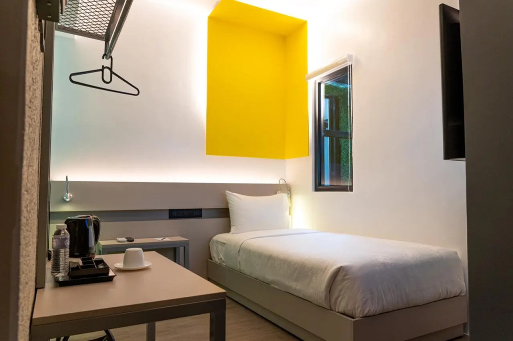 Deluxe Single room