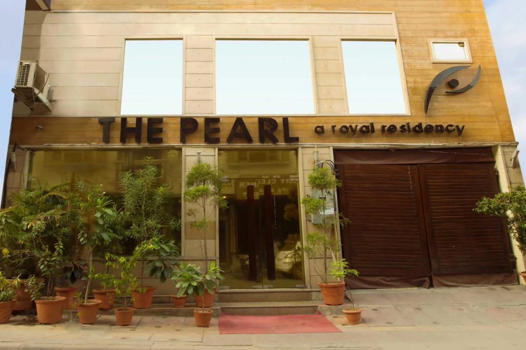 The Pearl - A Royal Residency in Delhi