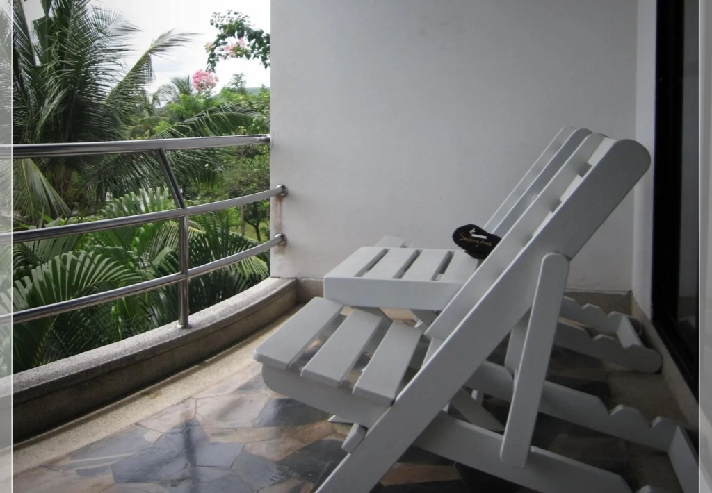 Balcony & Terrace