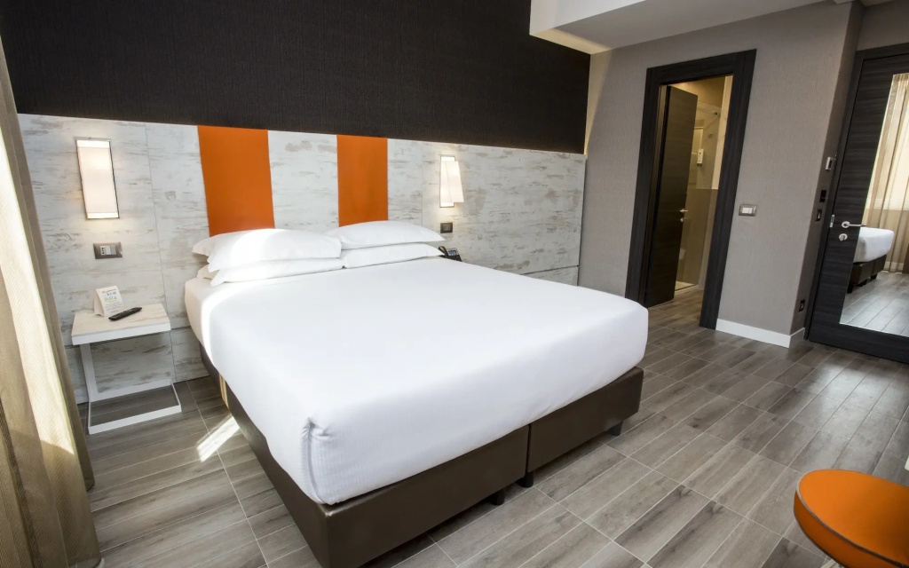 The Guardian Hotel - Général