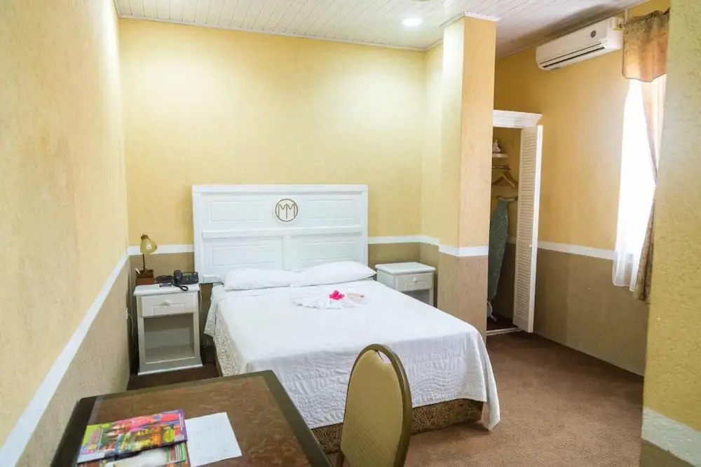 Millenium Manor Hotel - Chambres