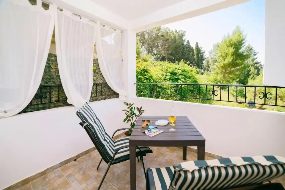 Room-studio With Balcony and Sea View