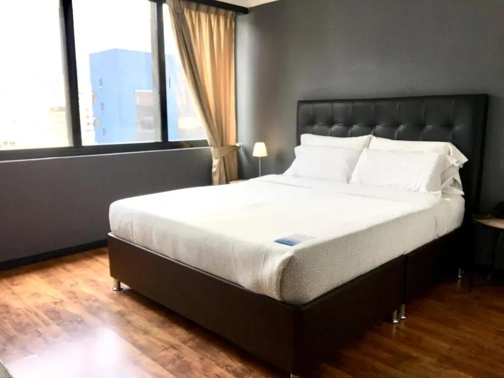 Executive Double room (full double bed)