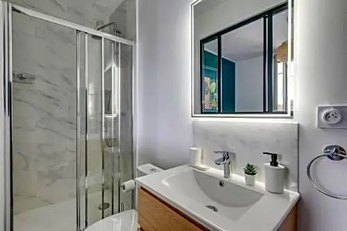 03 - Chambre confortable proche Paris et Transports avec TV WIFI — фото 6