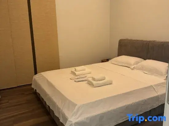 Premier Apartment