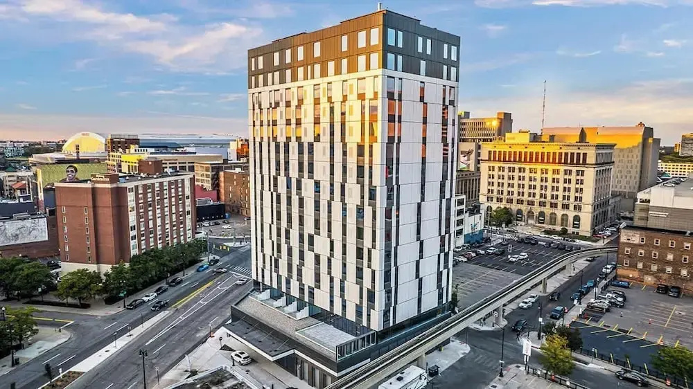 Downtown Detroit Apartments by Landing