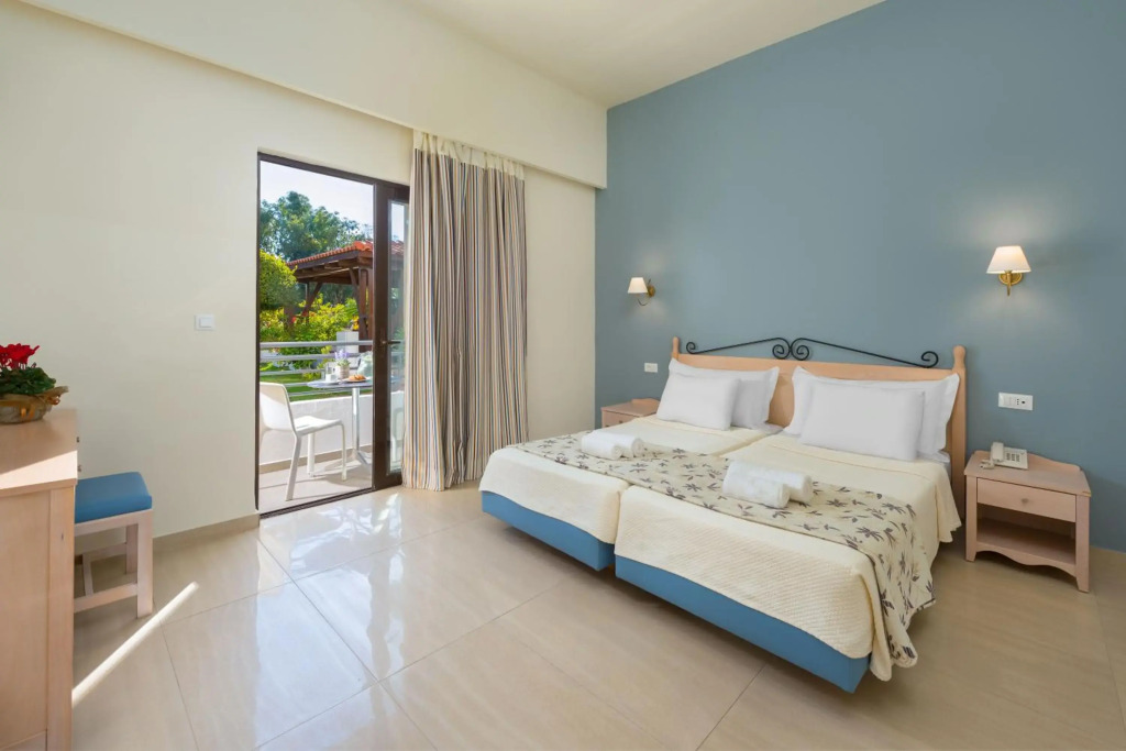Matoula Beach Hotel - фото 4