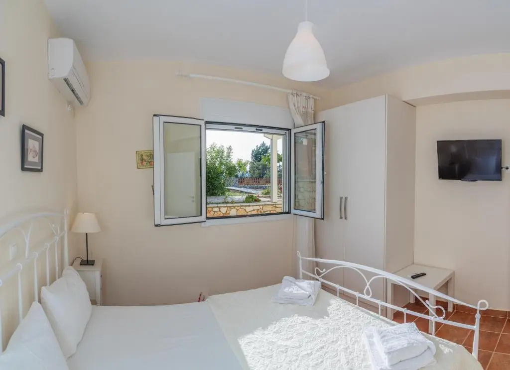 1 Bedroom Apartment with balcony
