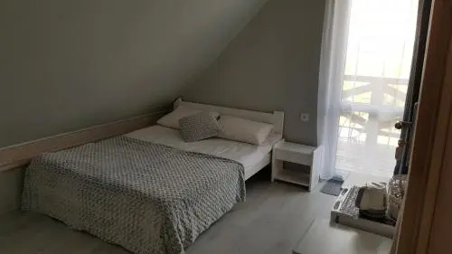 Balcony & Terrace