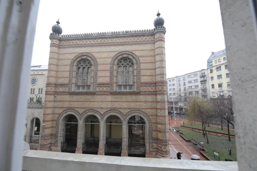 Sinagoga JACUZZI SUITE