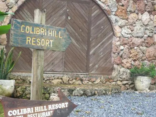 Colibri Hill Resort