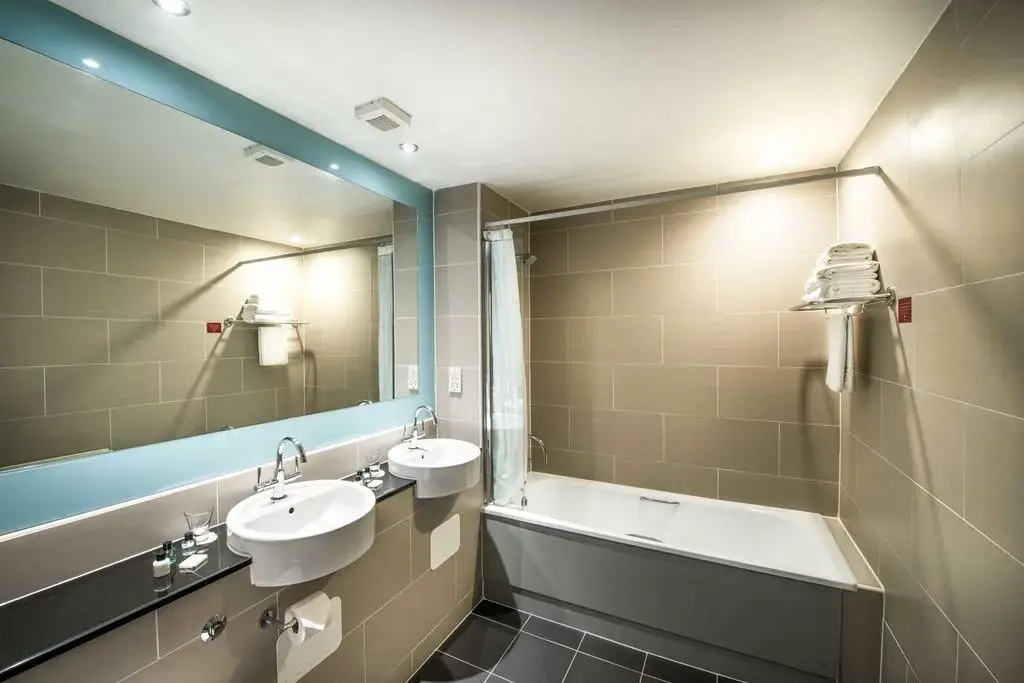 Leonardo Edinburgh City Hotel - Général
