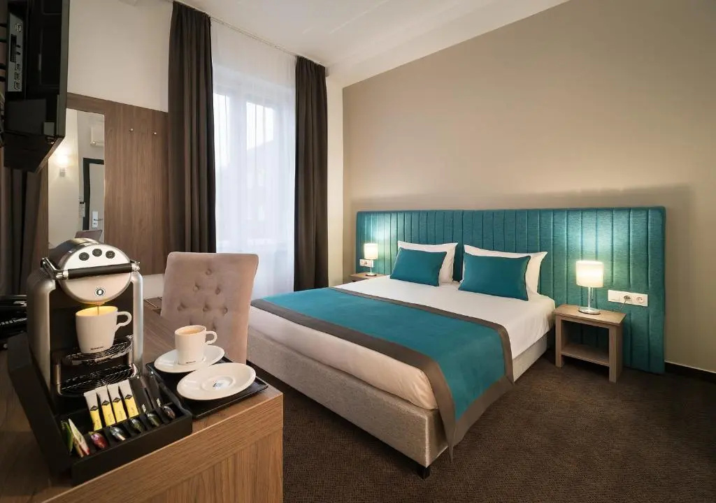 Superior Triple Suite