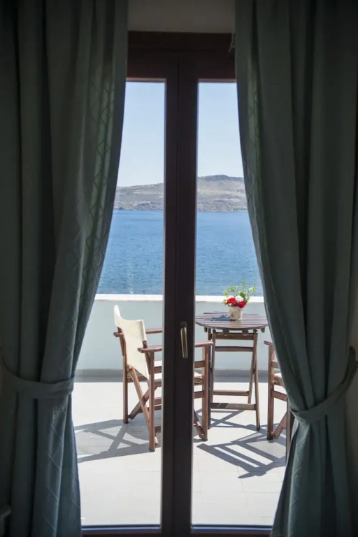 1 Bedroom Superior Double room with sea view (full double bed)
