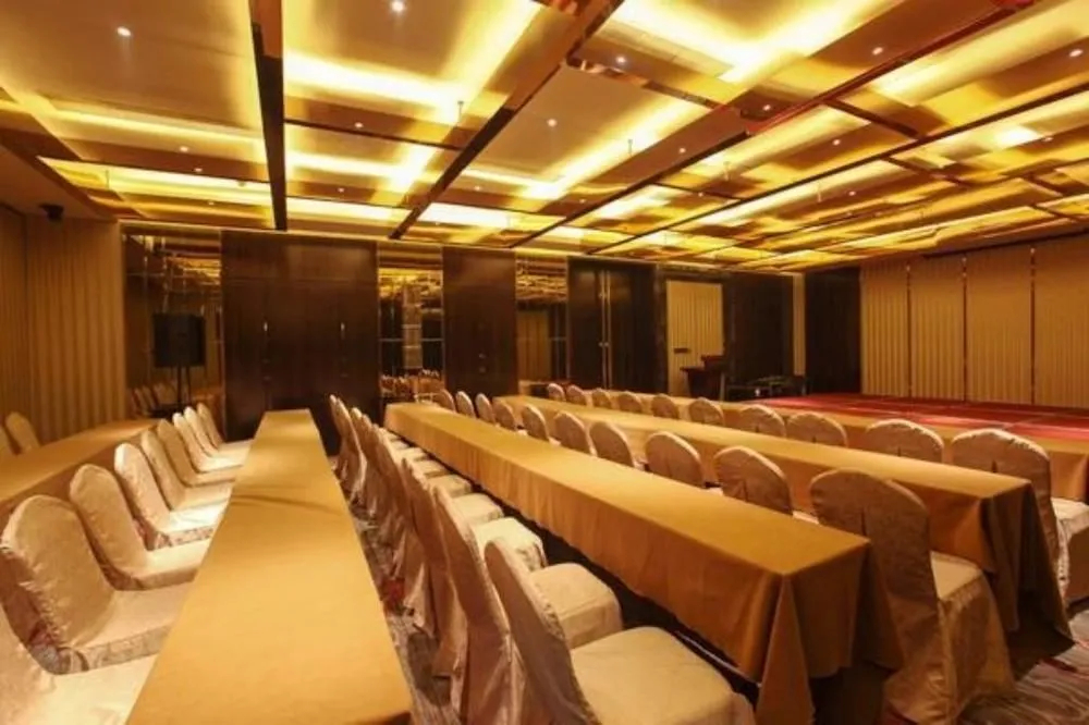 Jitang Kaiyuan New Century Hotel - фото 14