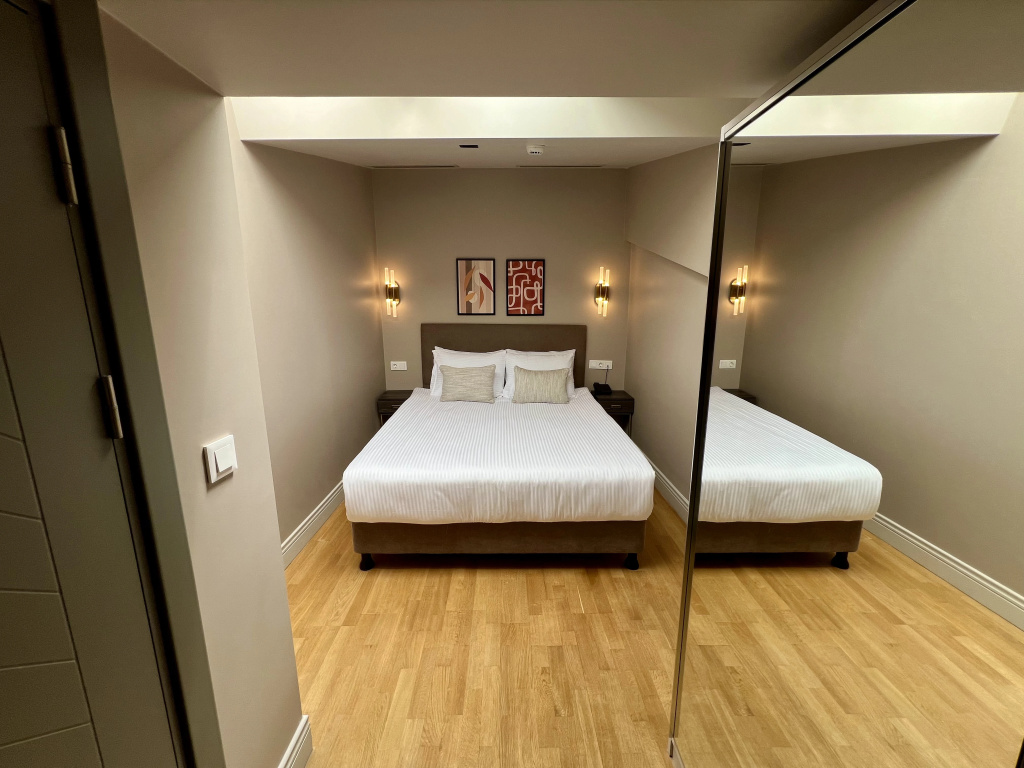 Отель Weingart Suites Hotel в Стамбуле