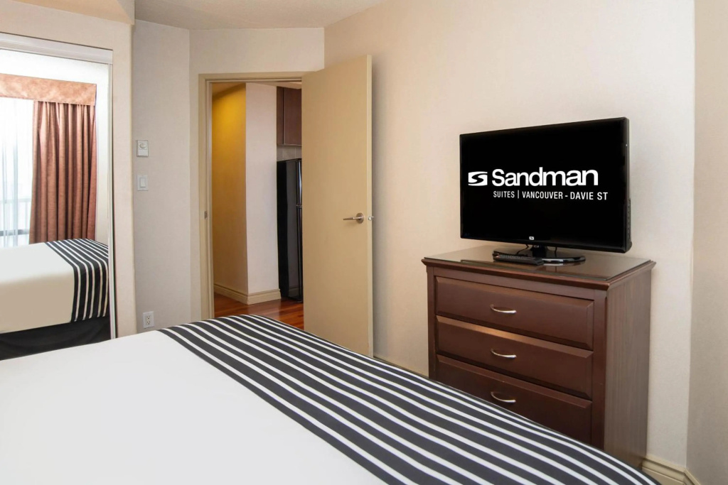 Sandman Suites Vancouver on Davie - фото 13