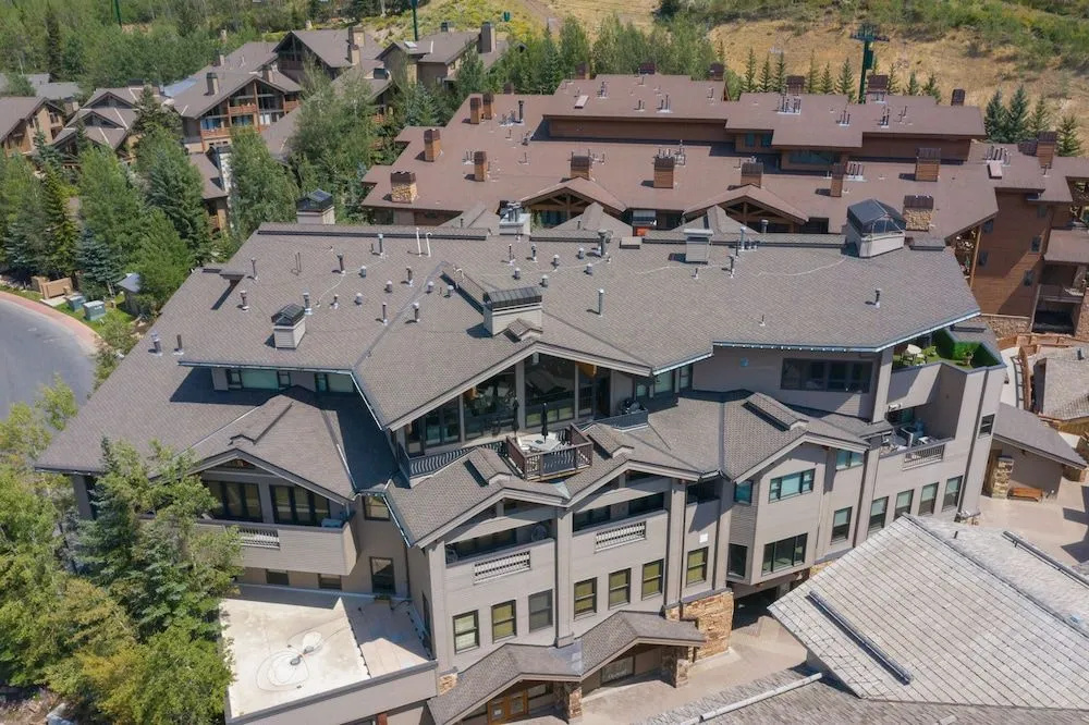 Penthouse Silver Lake Village by Luxury Mountain Destinations