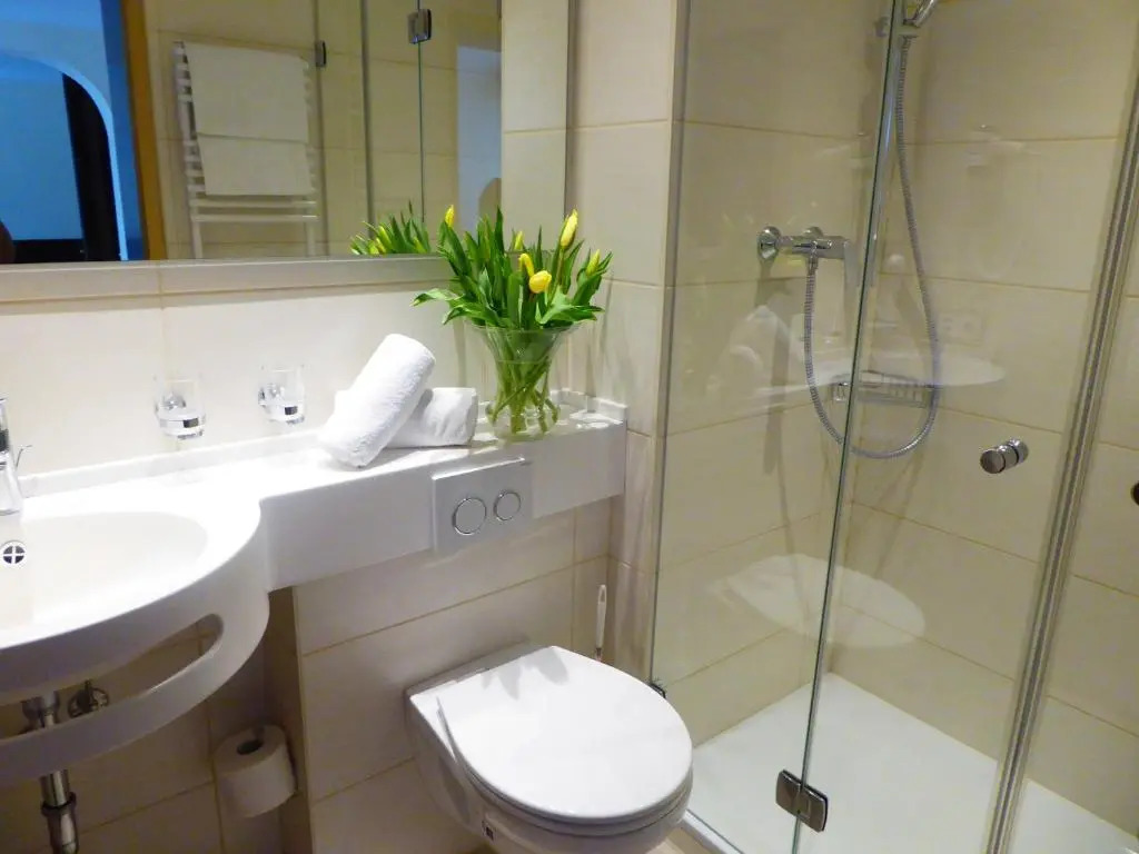 Deluxe Double room with balcony full double bed