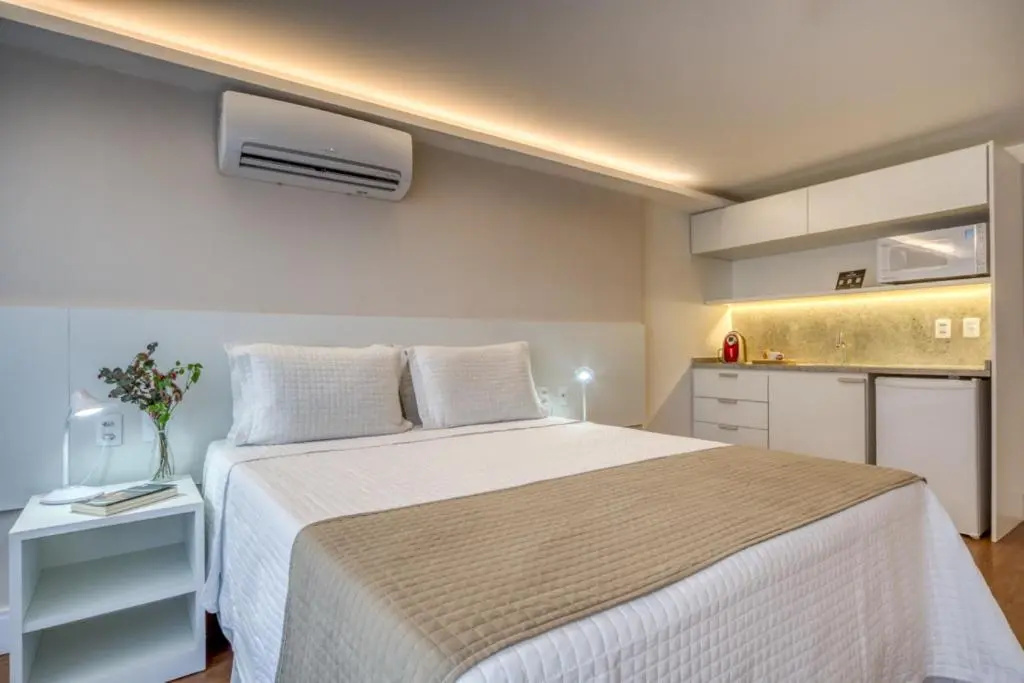 Double Brisa Flat (full double bed)