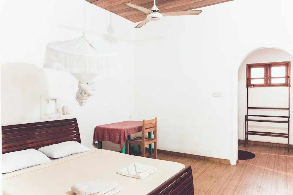 Rupa's Hotel