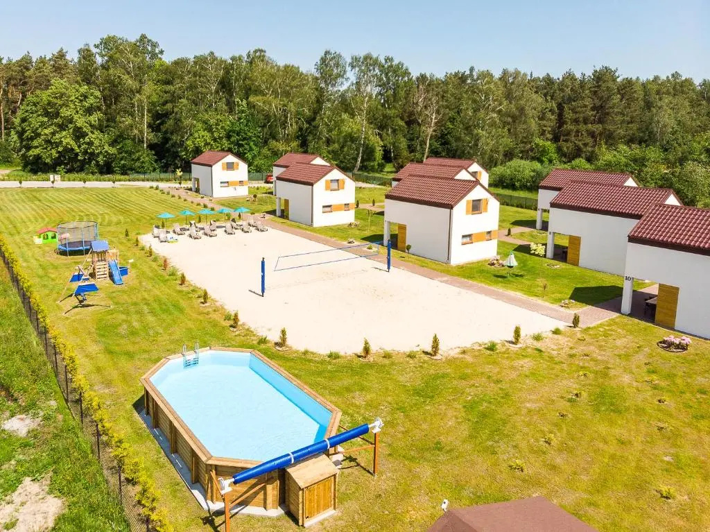 2 Bedrooms Chalet