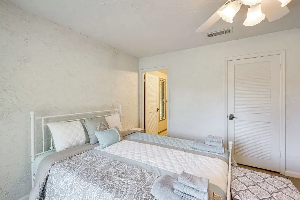 Spacious Home - 6 Mi to Downtown Fresno! — фото 4