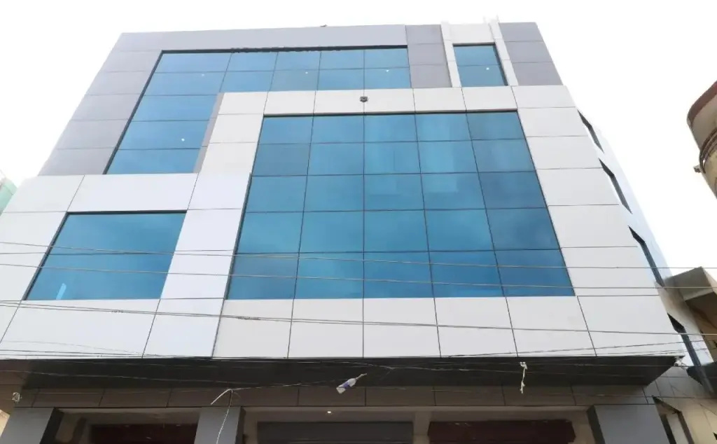 Hotel 3bros by OYO Rooms