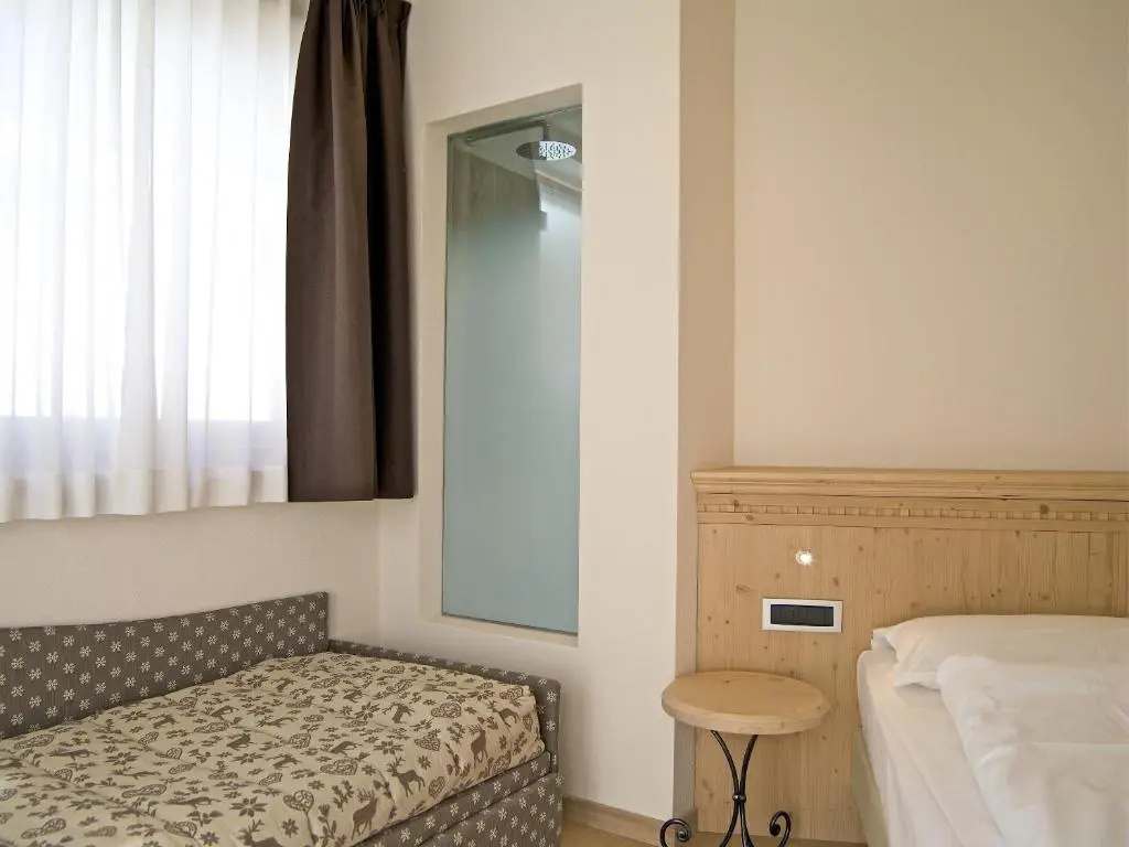 Superior Double room (full double bed)