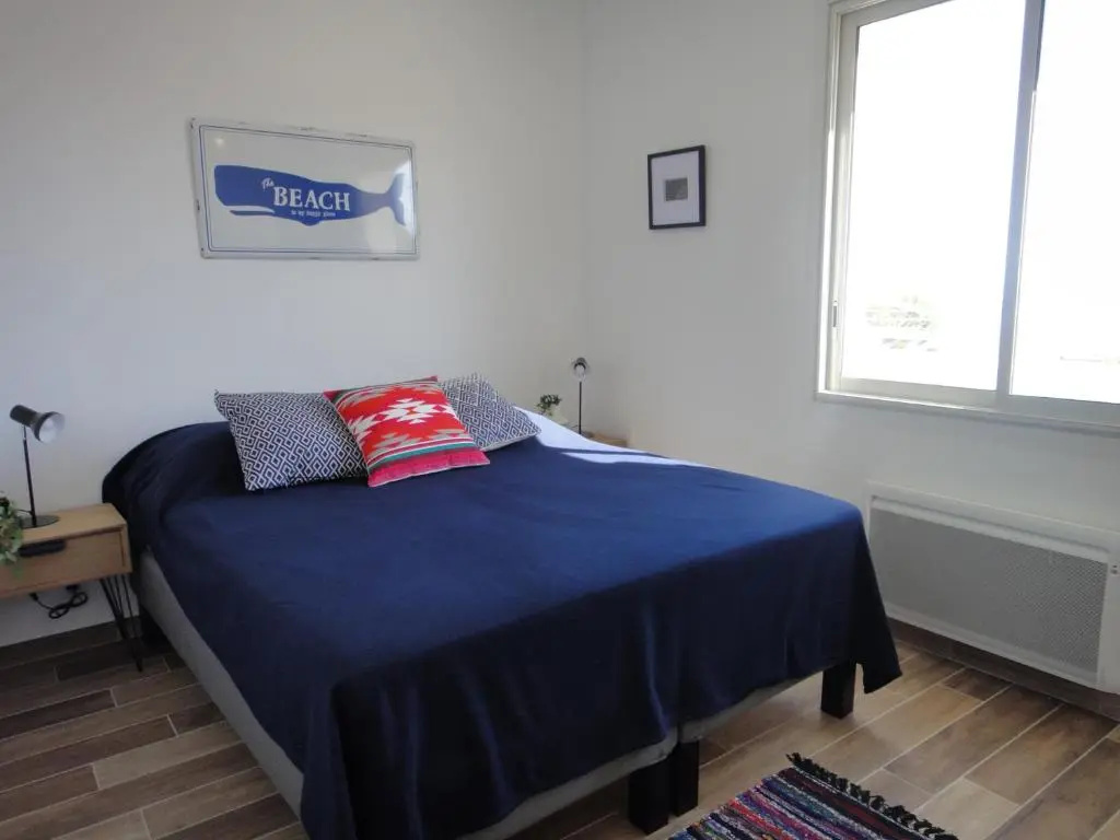 3 Bedrooms Apartment