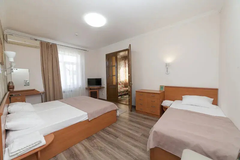 2 Bedrooms Suite