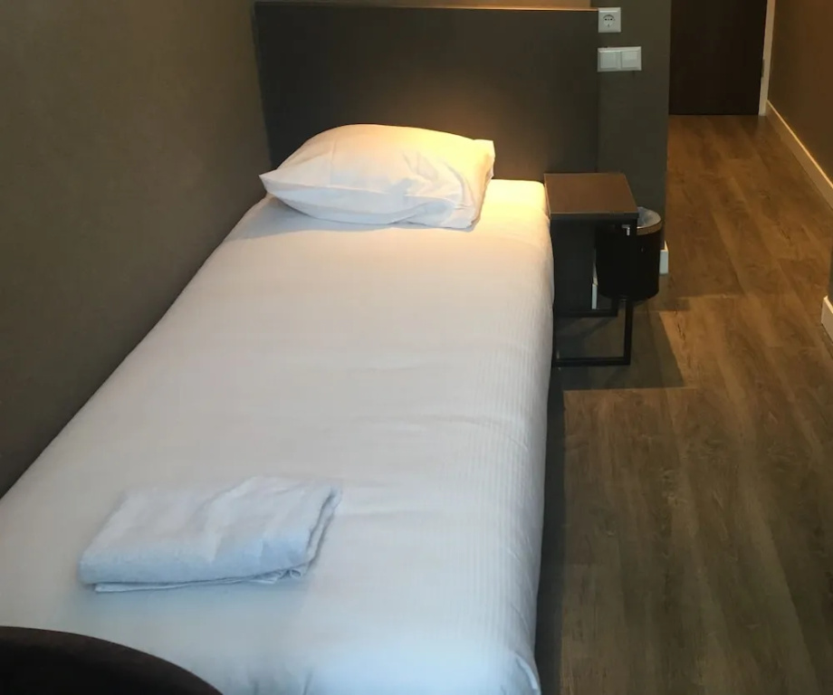 Economy Single room (single bed)