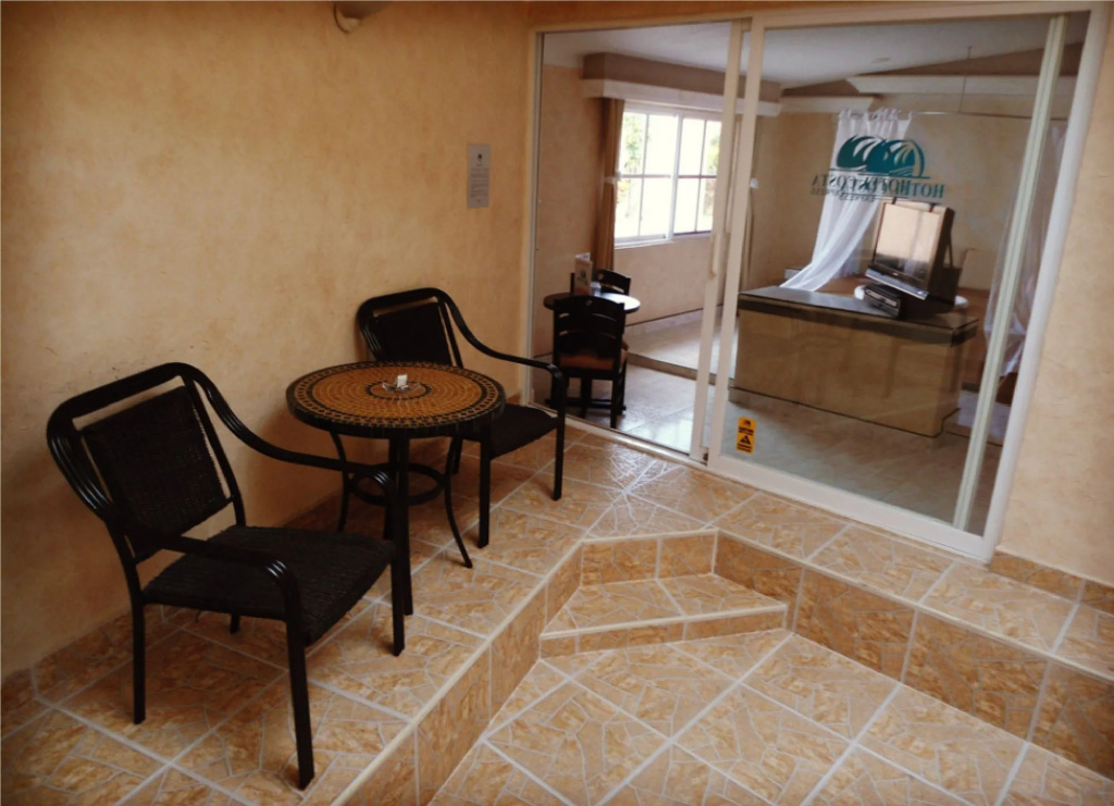 Hotel photo 2