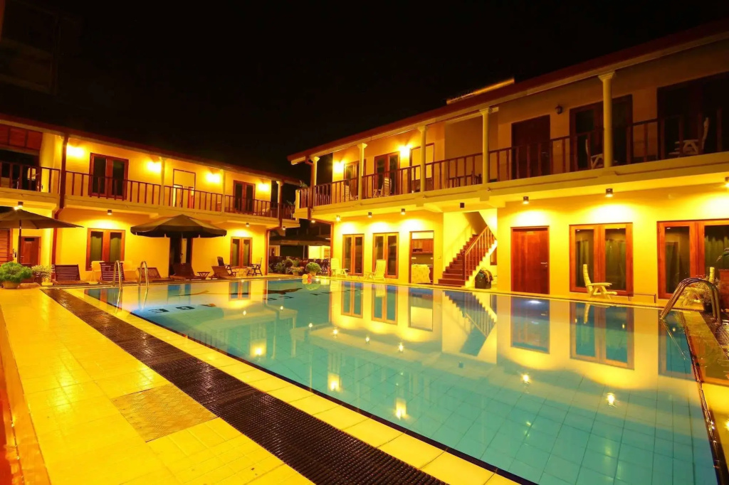 Hotel photo 12
