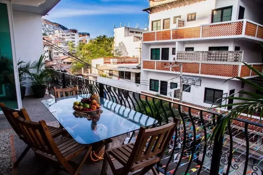 Hotel Andales on the Bay Suites