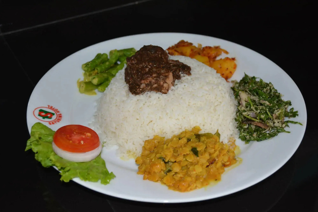 Sayurima Tourist Hotel - фото 12