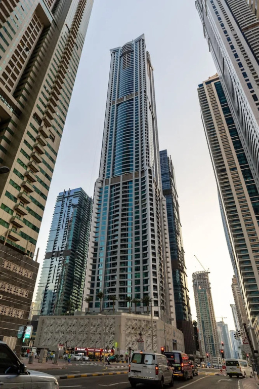Maison Privee - Elegant Urban Retreat in the Heart of Dubai Marina