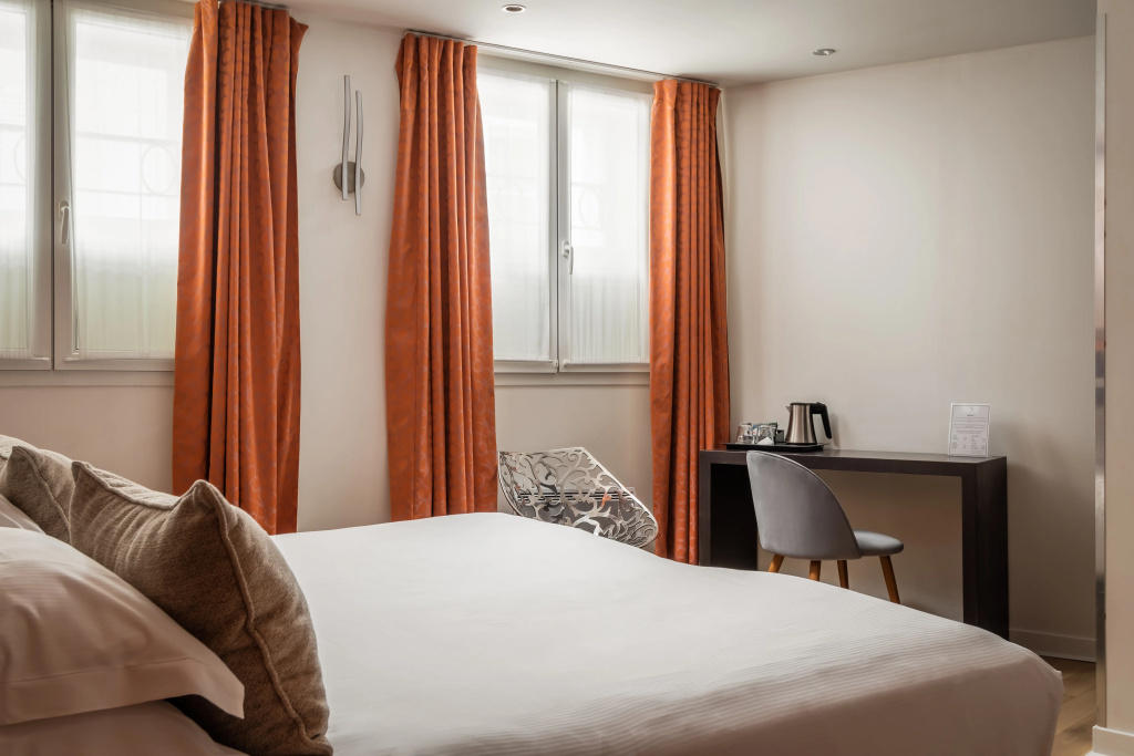 Hotel Arc de Triomphe — фото