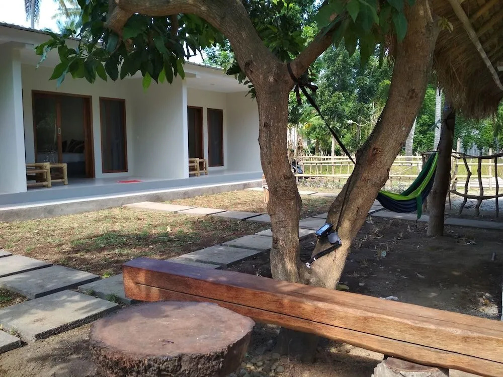 OYO 1662 Zury Homestay