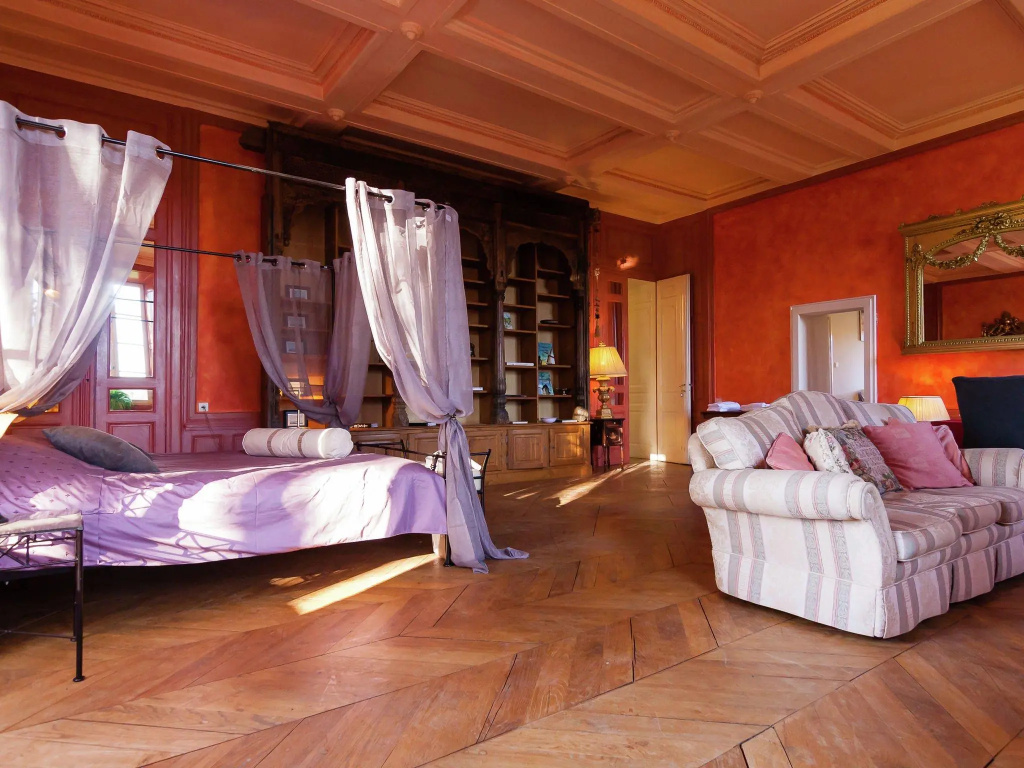 Voir la photo 3 — Romantic Stay in a Medieval Castle With Pool and Restaurant Among Others