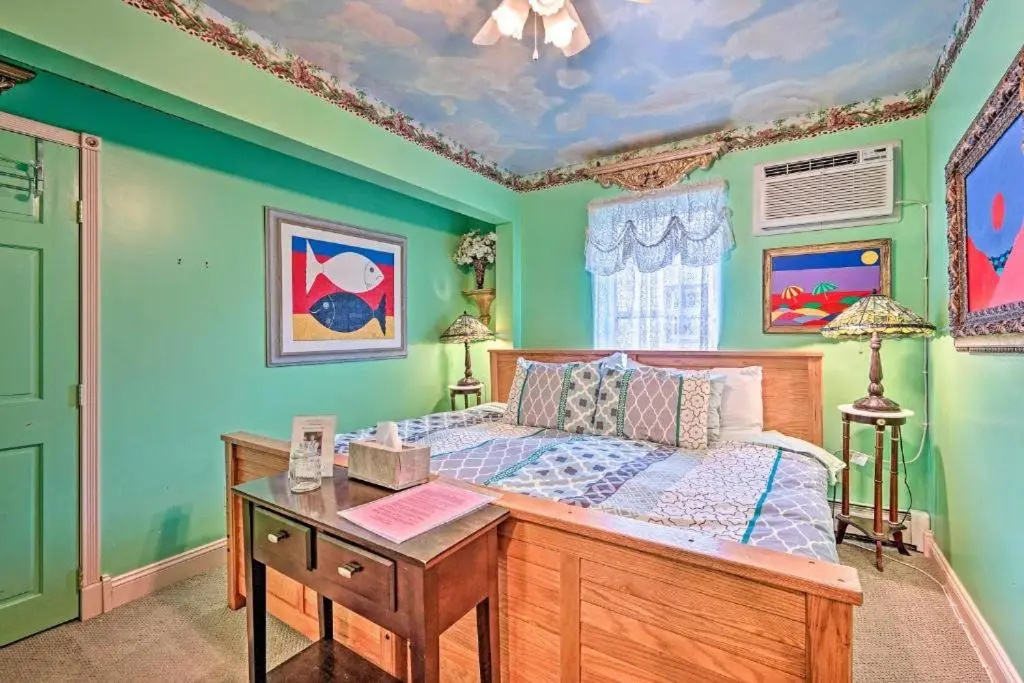 Standard Double room (full double bed)