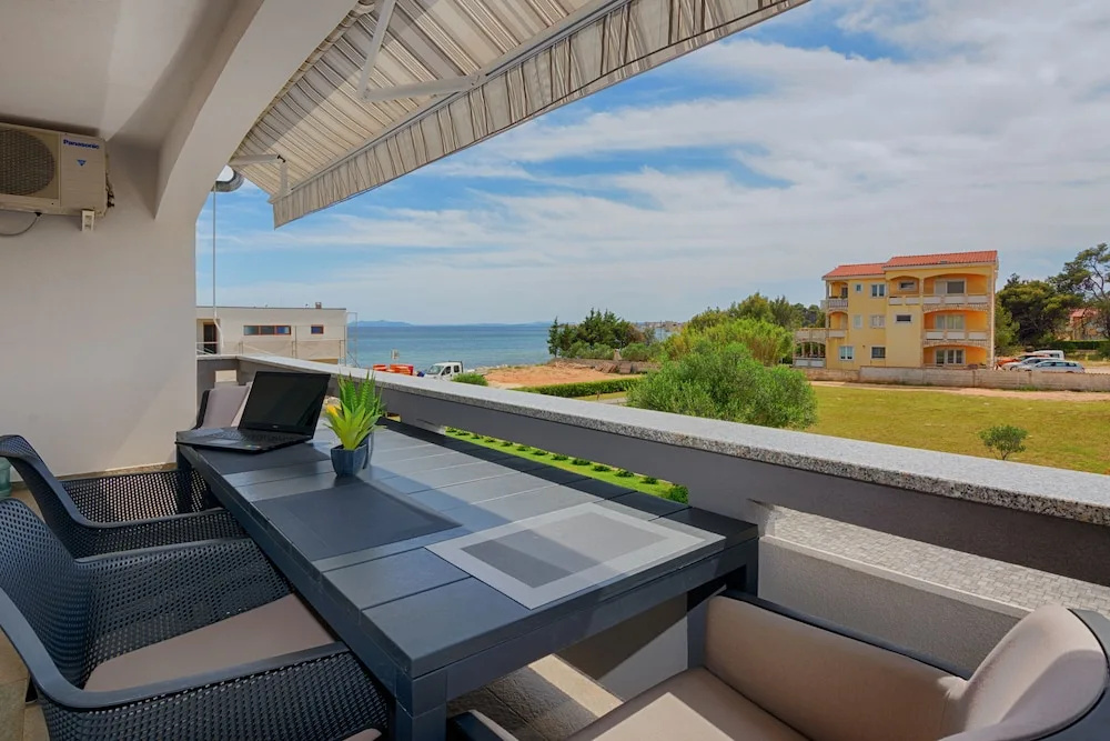 1 Bedroom Apartment with balcony and with sea view