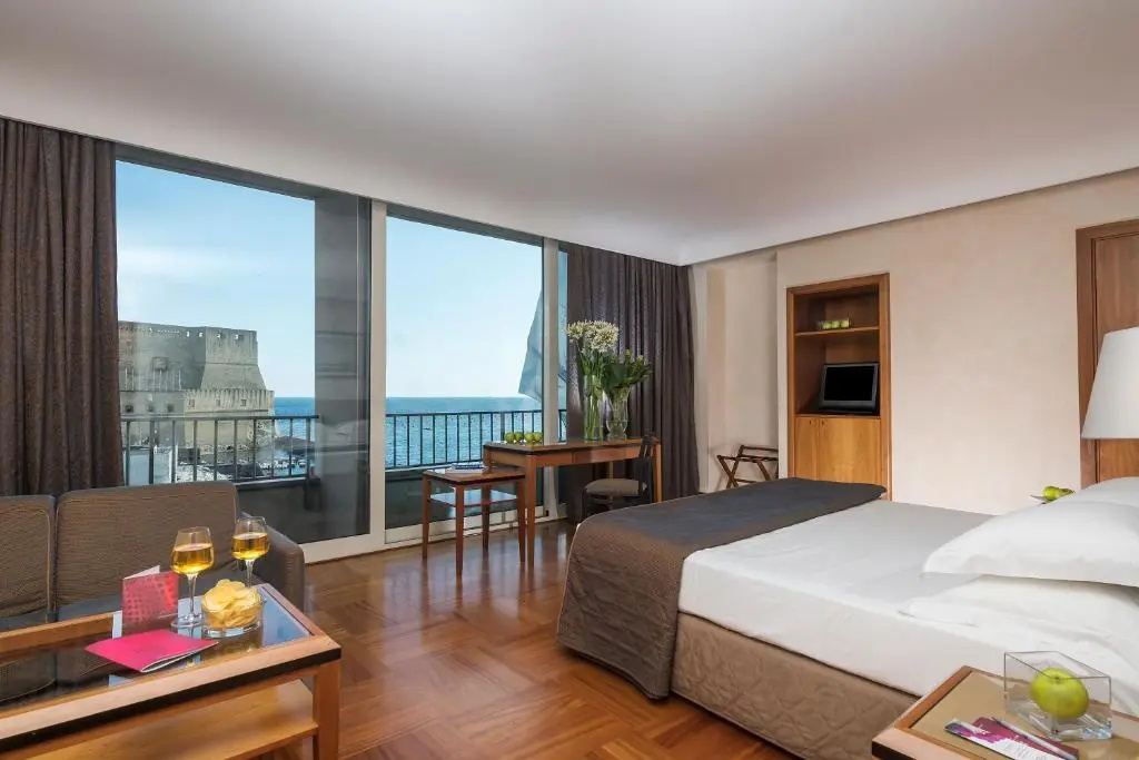 Royal Continental Hotel Naples - Chambres