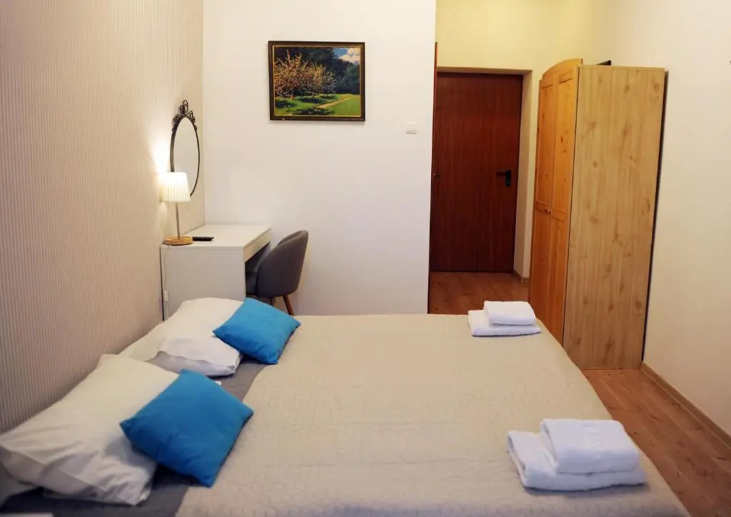 Standard Double room (full double bed)