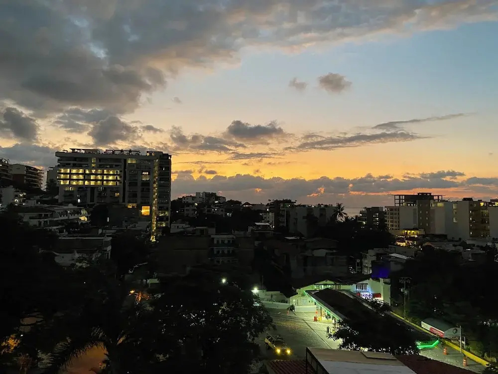 Francisca Luxury Suites - Adults Only