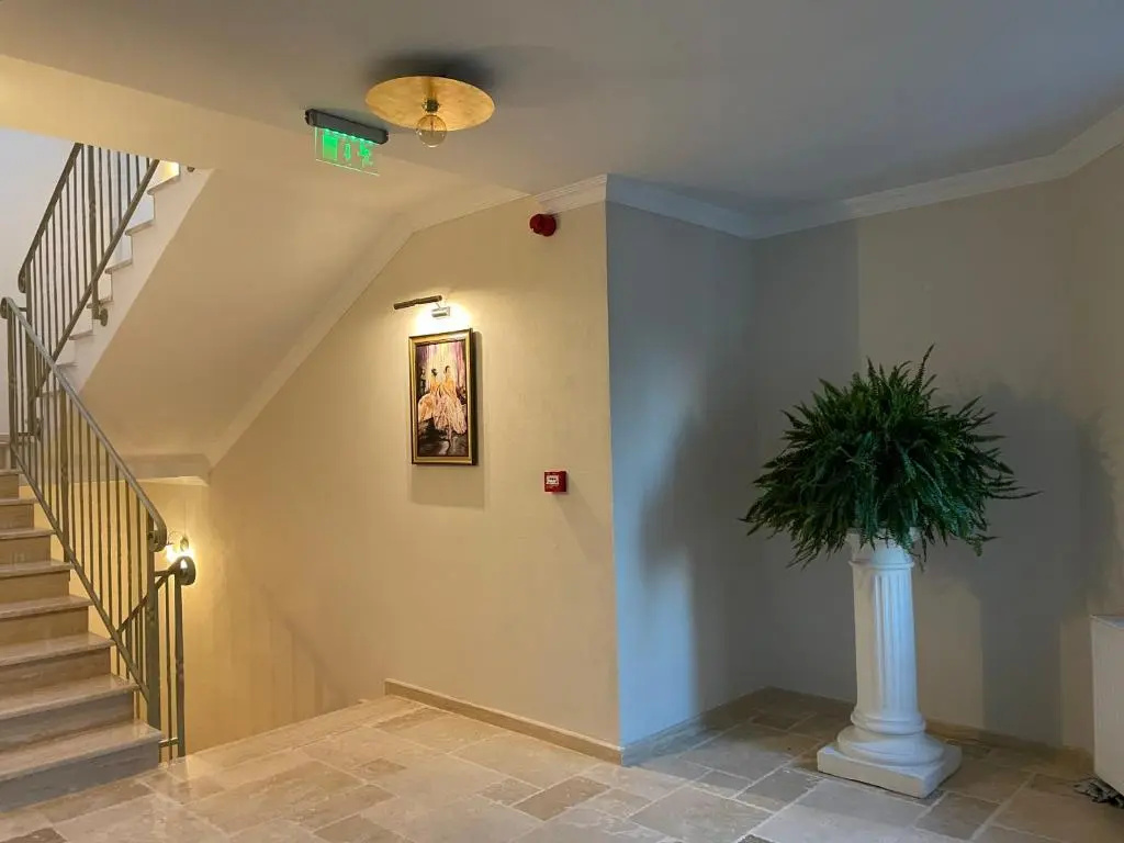 Hotel photo 8