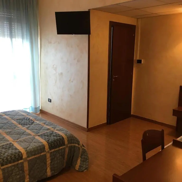 Hotel Holiday - Chambres